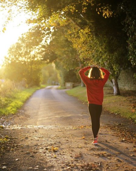 walking 1868652 1280